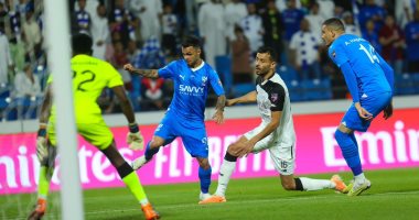 رياضة – تعادل مثير في الشوط الأول بين الهلال والسد 1-1.. فيديو