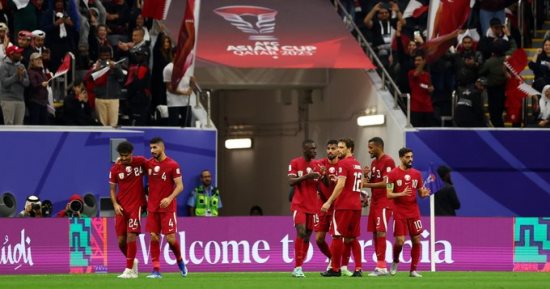 رياضة – منتخب قطر يتخطى أوزبكستان ويتأهل لملاقاة إيران بنصف نهائى كأس آسيا