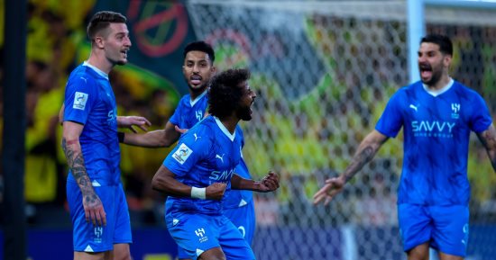 رياضة – الهلال يضرب الاتحاد بثنائية جديدة ويتأهل لنصف نهائى دورى أبطال أسيا..فيديو