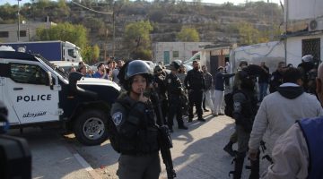 مقال في غارديان: المستوطنون الإسرائيليون جزء من نظام فاسد والعقوبات الغربية تاريخية | سياسة – البوكس نيوز