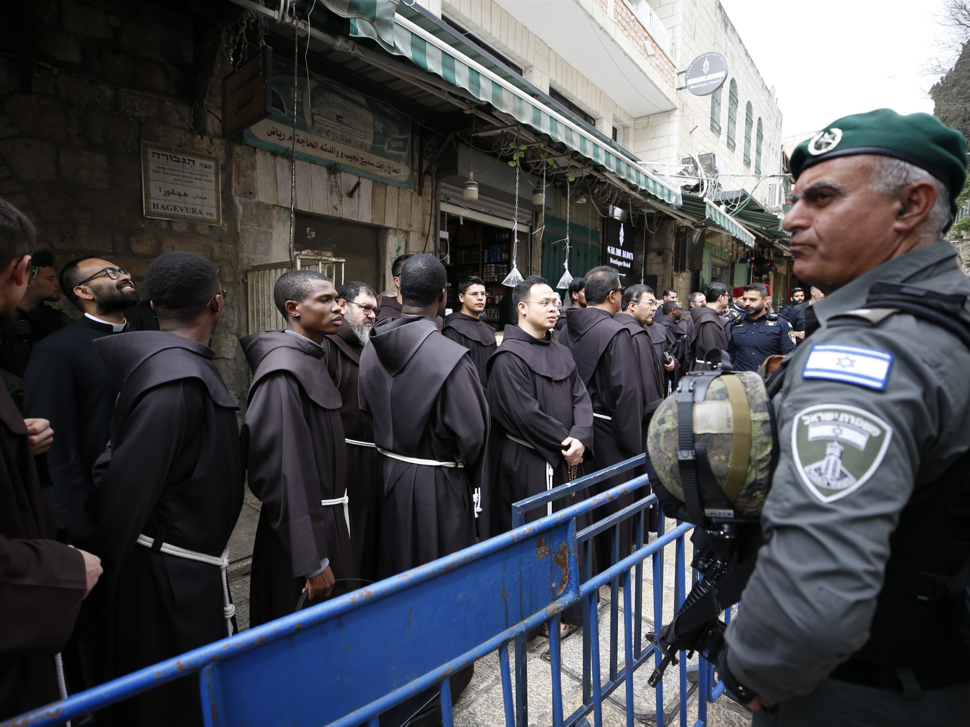 القدس.. طوائف مسيحية تحيي “الجمعة العظيمة” بحزن | أخبار – البوكس نيوز