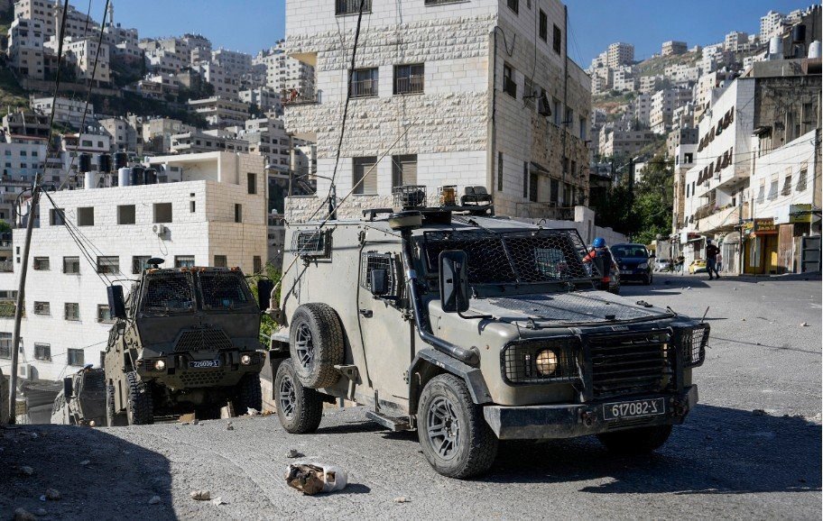 بعد صدور حكم بالإفراج عنه .. إسرائيل تحوّل فلسطينياً مريضاً بالسرطان للاعتقال الإداري