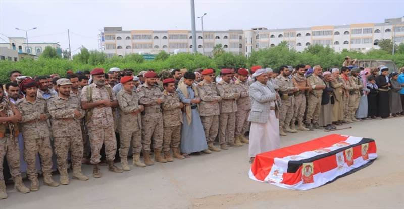 مقتل قائد عسكري برصاص قناص حوثي في جبهة رغوان بمأرب 