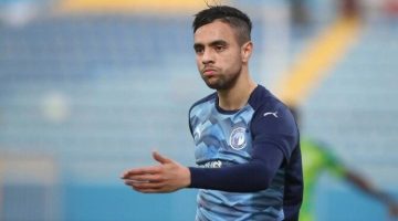 محمد الشيبي لاعب بيراميدز يتجنب مصافحة لاعبي الأهلي «فيديو»