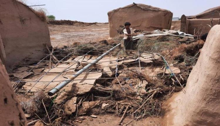 إعلان أممي: عشرات القتلى والمفقودين وتشريد آلاف العائلات بسبب السيول والأمطار في 3 محافظات يمنية