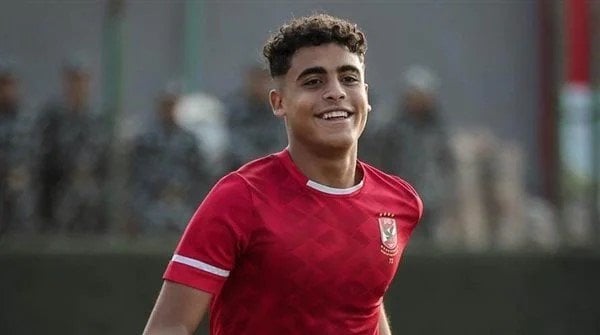 أول تحرك من الأهلي بعد أنباء تواصل الزمالك مع محمد رأفت