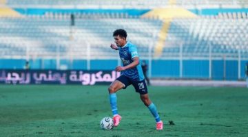 «متخليش حد يلعب في دماغك».. بيراميدز يتواصل مع زلاكة بسبب الأهلي